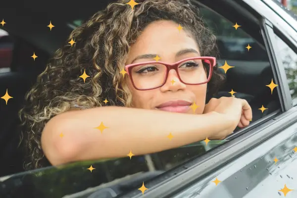 Como observar estrelas de dentro do carro: estacionamentos e mirantes que funcionam como janelas para o céu